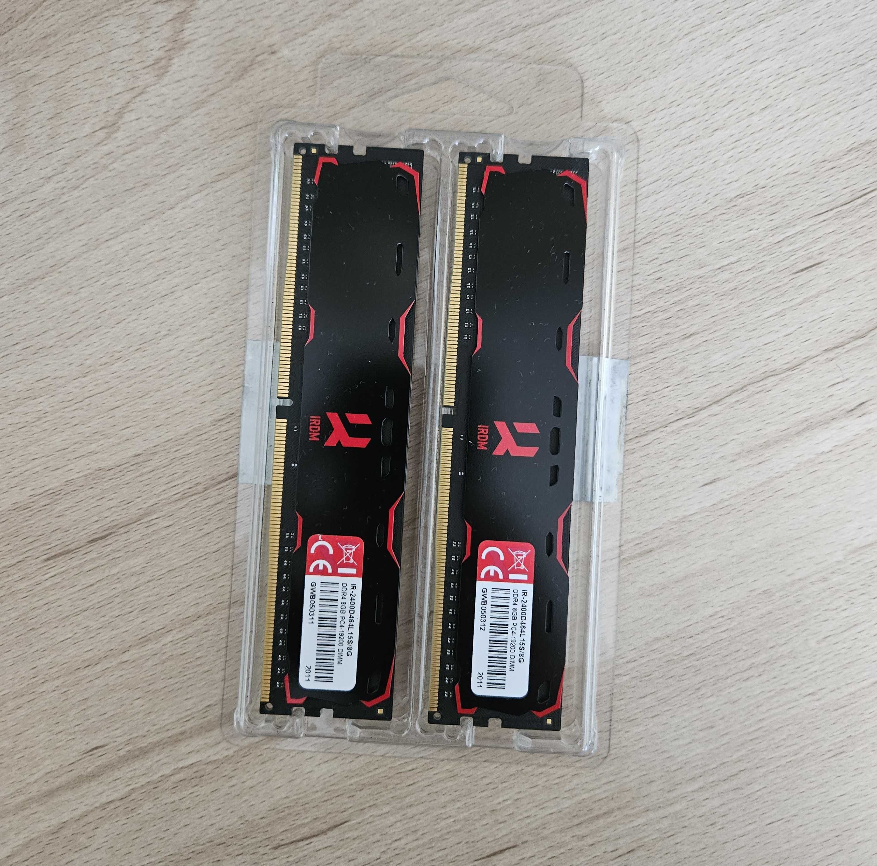 Pamięć RAM GOODRAM IRDM DDR4 16GB (2x8GB) 2400 MHz PC4-19200 DIMM