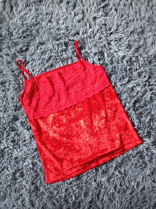 Czerwony top koronka welur S XS