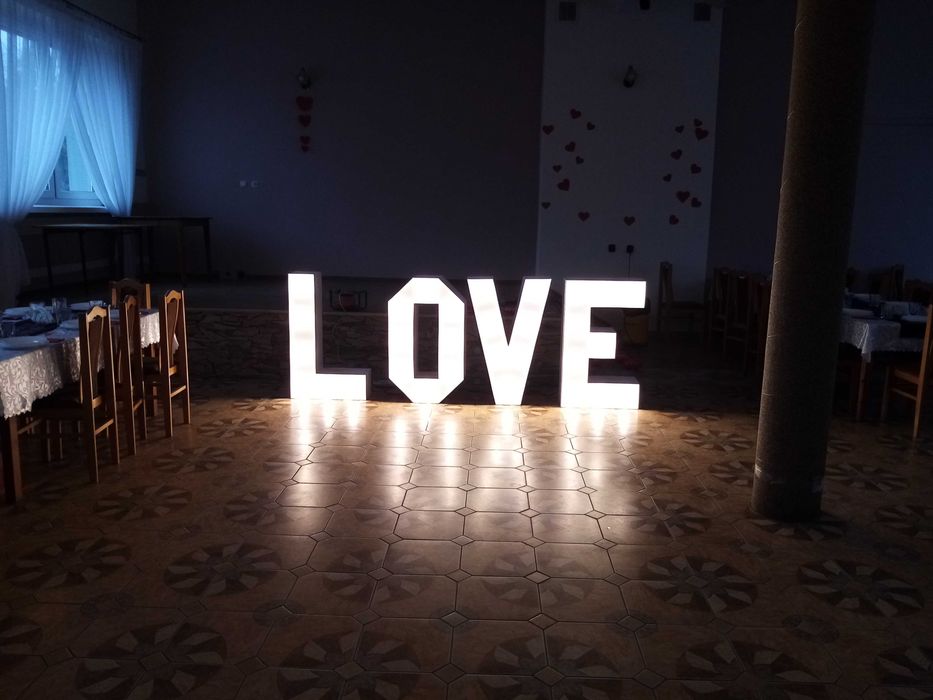 Wynajem napisów Led