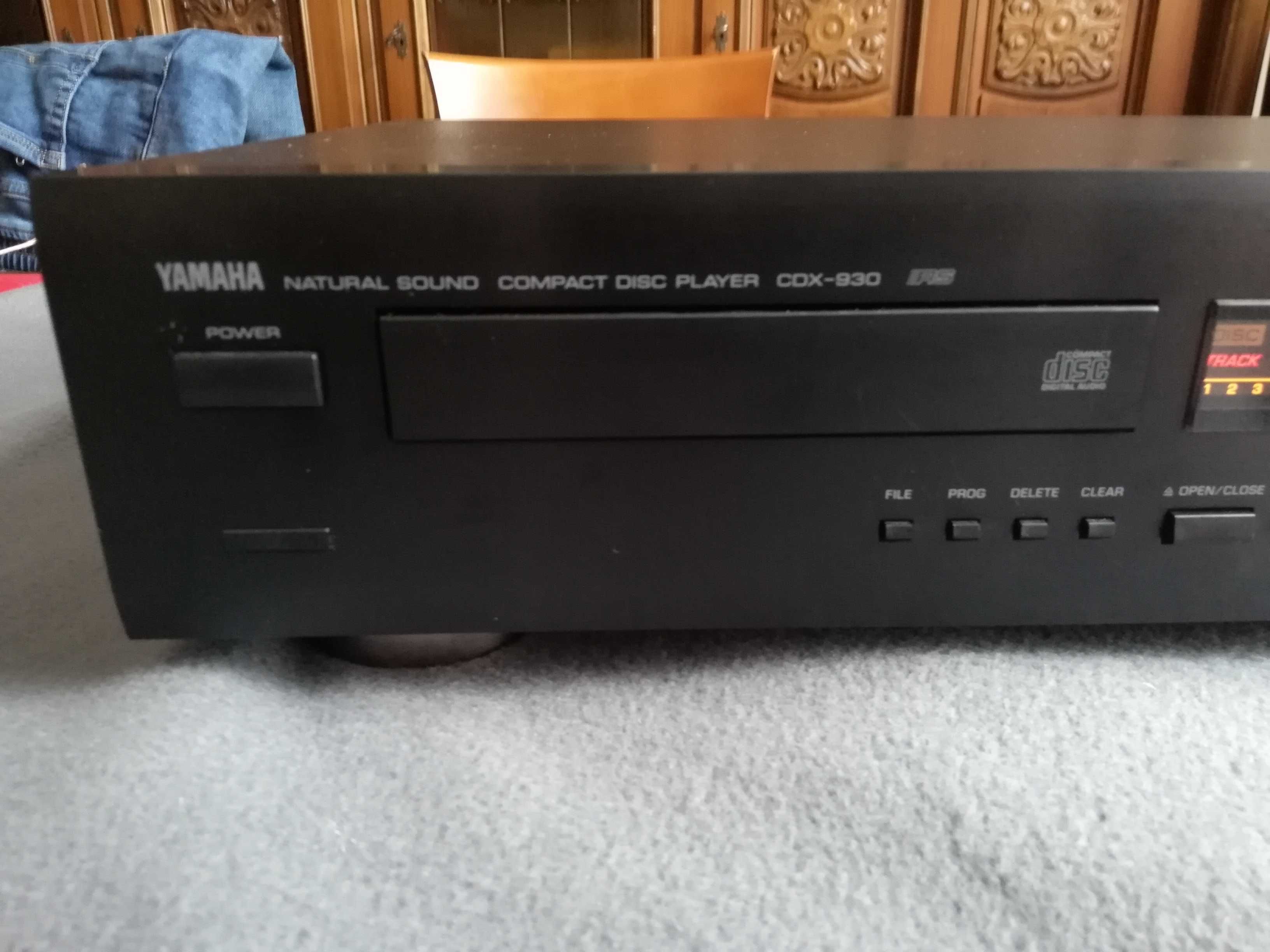 yamaha cdx -930  LASER W SUPER STANIE