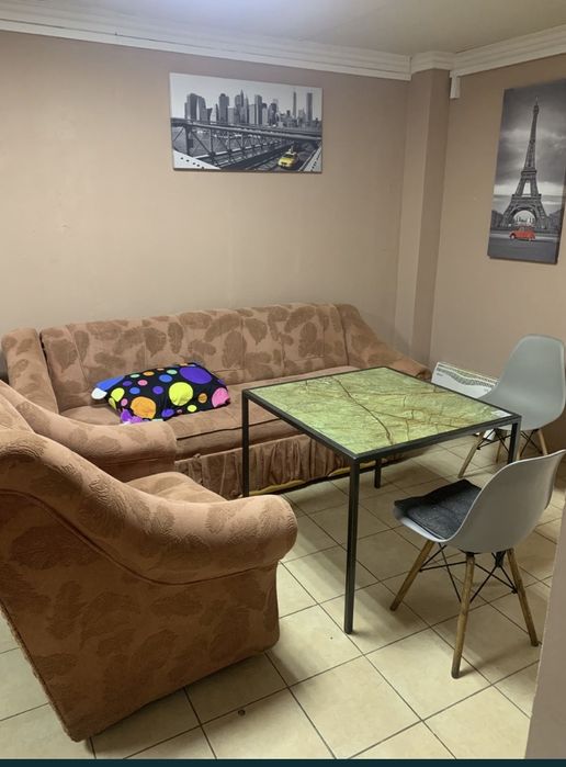 Оренда подобово квартири.