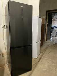 холодильник Gorenje KGV39VI30