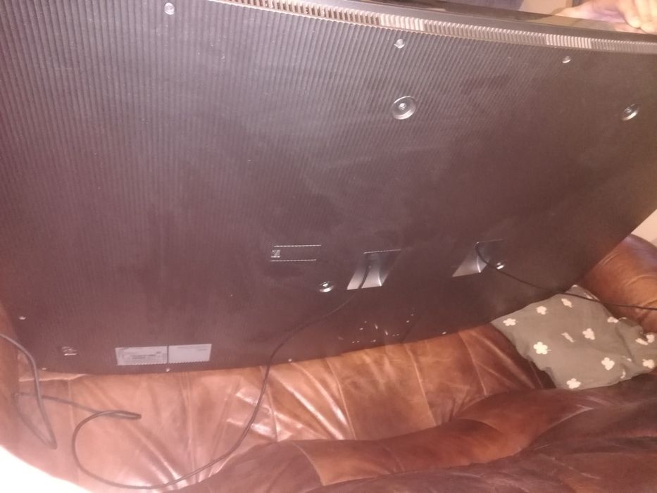 Samsung UE65JS9000L zakrzywiony 65 cali Led 
Telewizor SAMSUNG LED 
Te