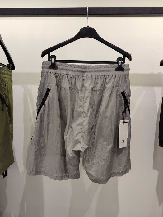 Шорти C.P. COMPANY Chrome Lens Pocket Shorts Grey