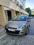Renault Clio 2012 em bom estado de conservação