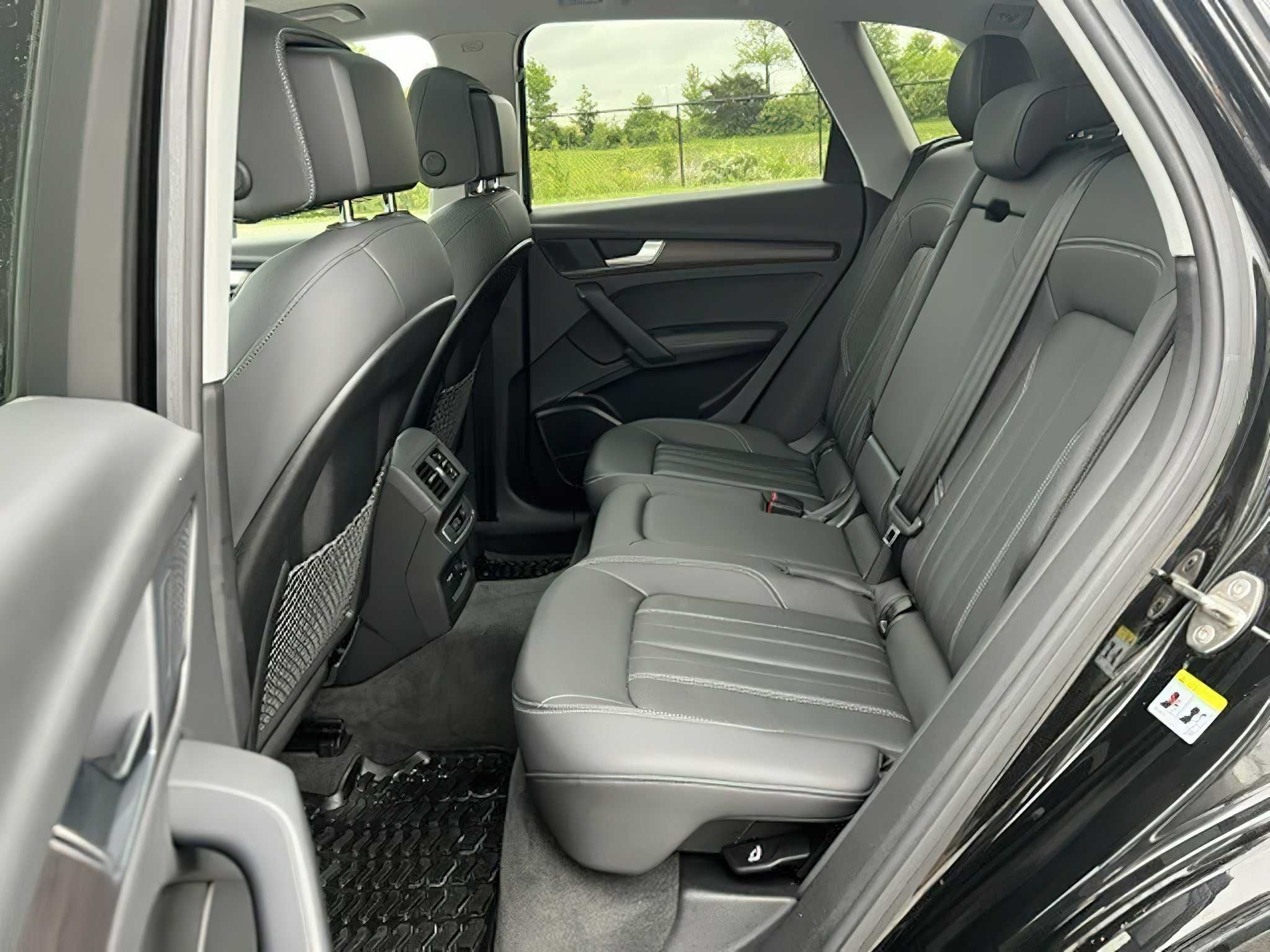 Audi  Q5 Premium Plus 2021