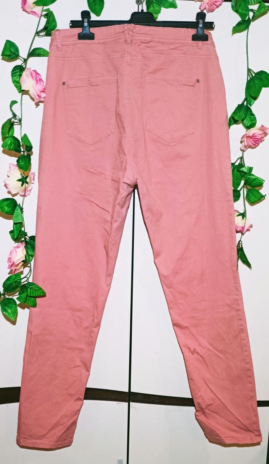 Dżinsy pudrowy róż Esmara Lidl 46 (3 XL)