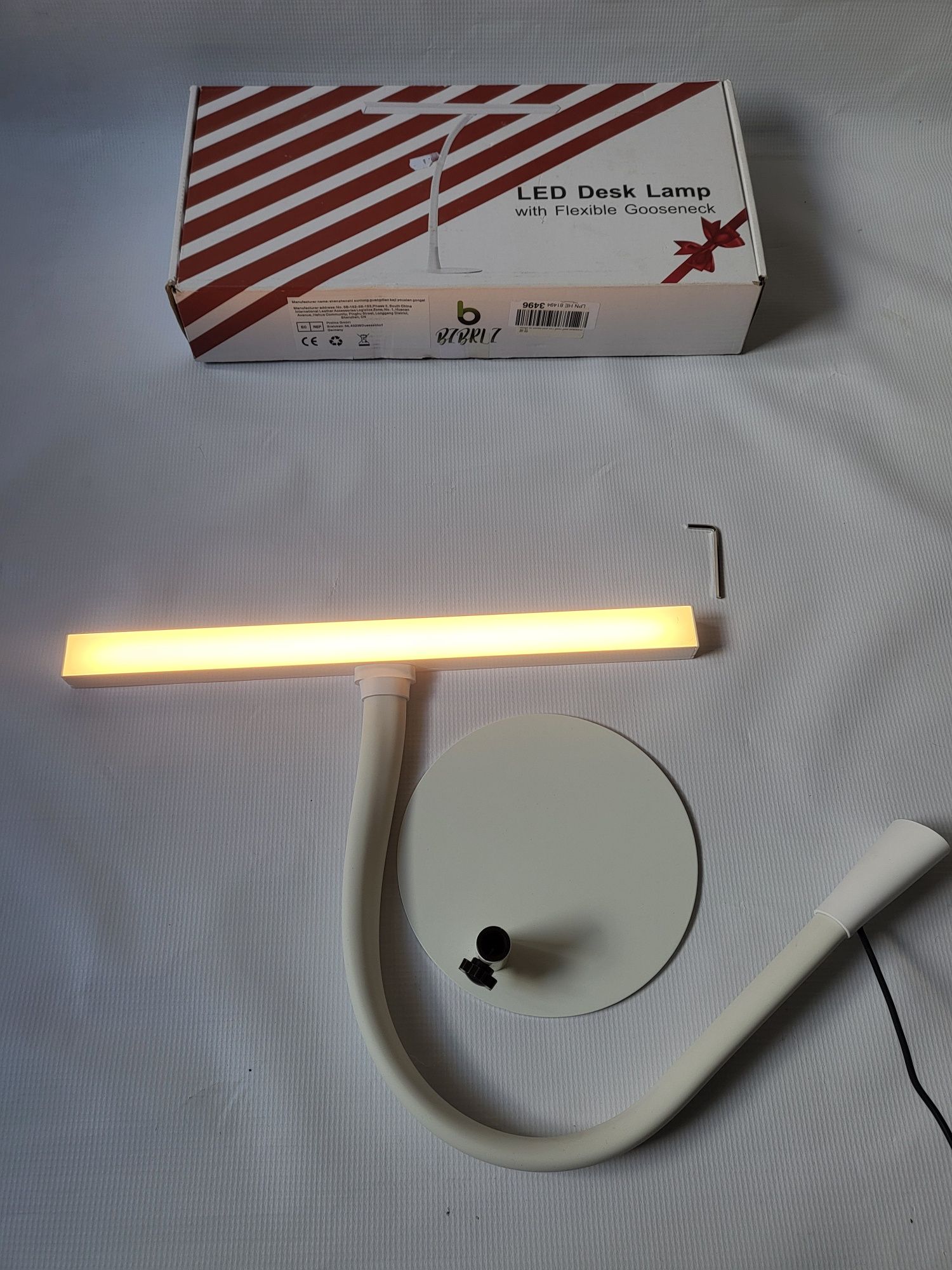 Biurkowa lampa modelowana