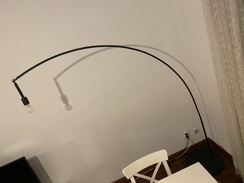 Candeeiro de pé Ikea