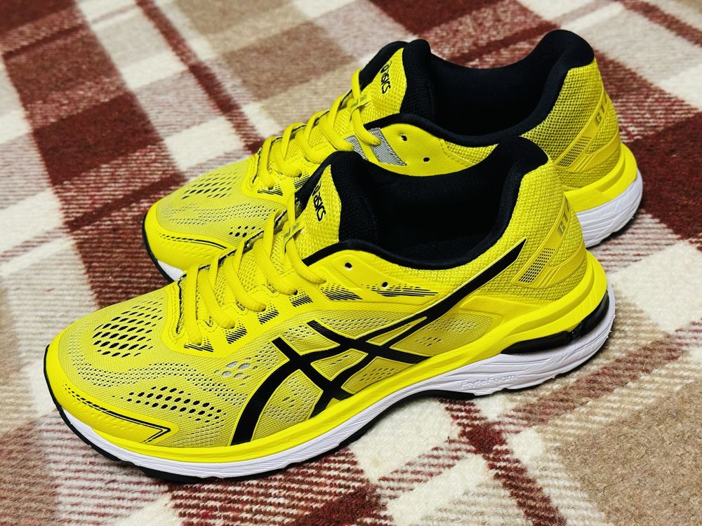 Бігові чоловічі кросівки Asics Gt-2000 (Оригінал), розмір 42