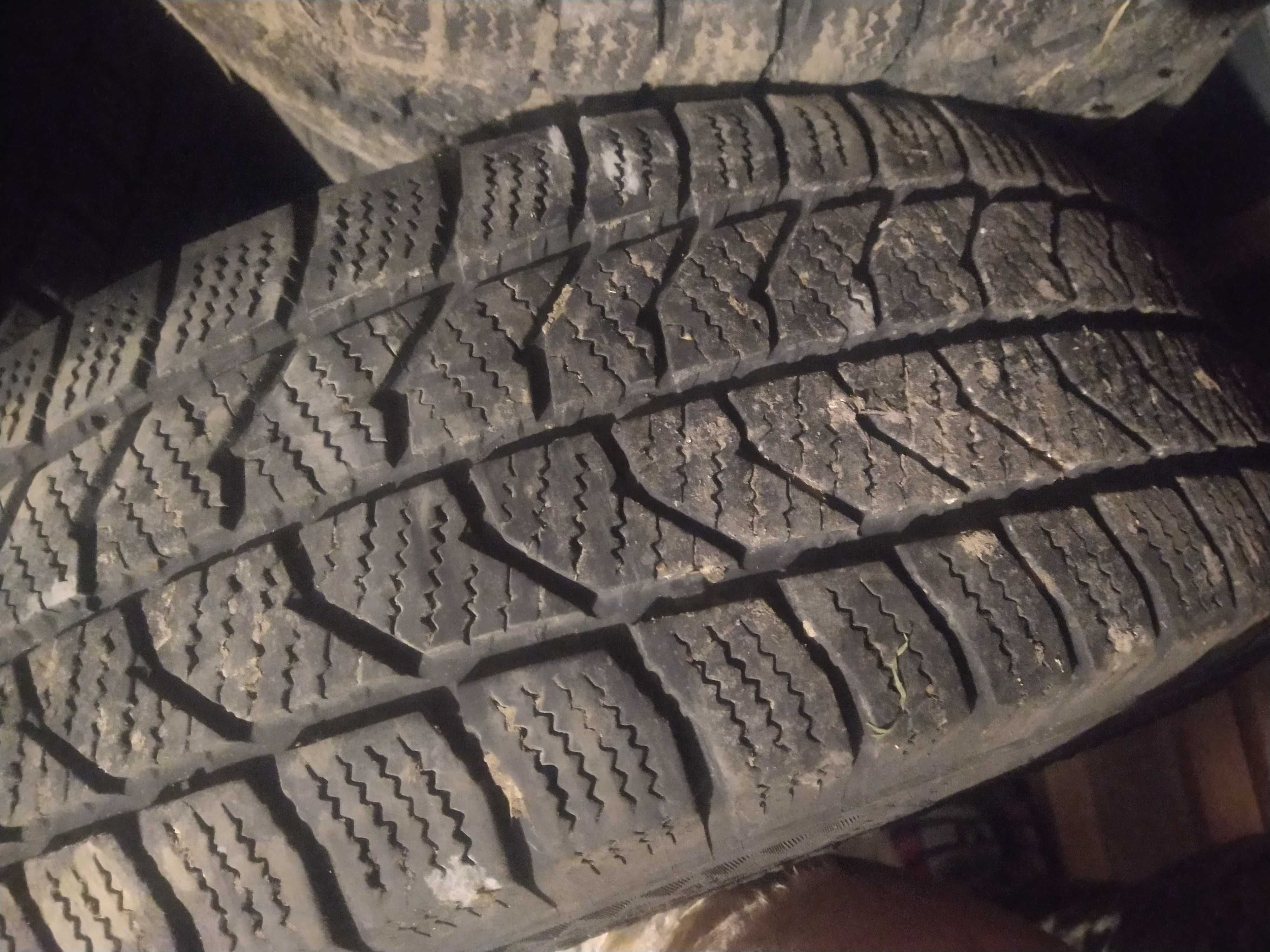 Зимові колеса для буса Т5 205/65R16 диски 5х120