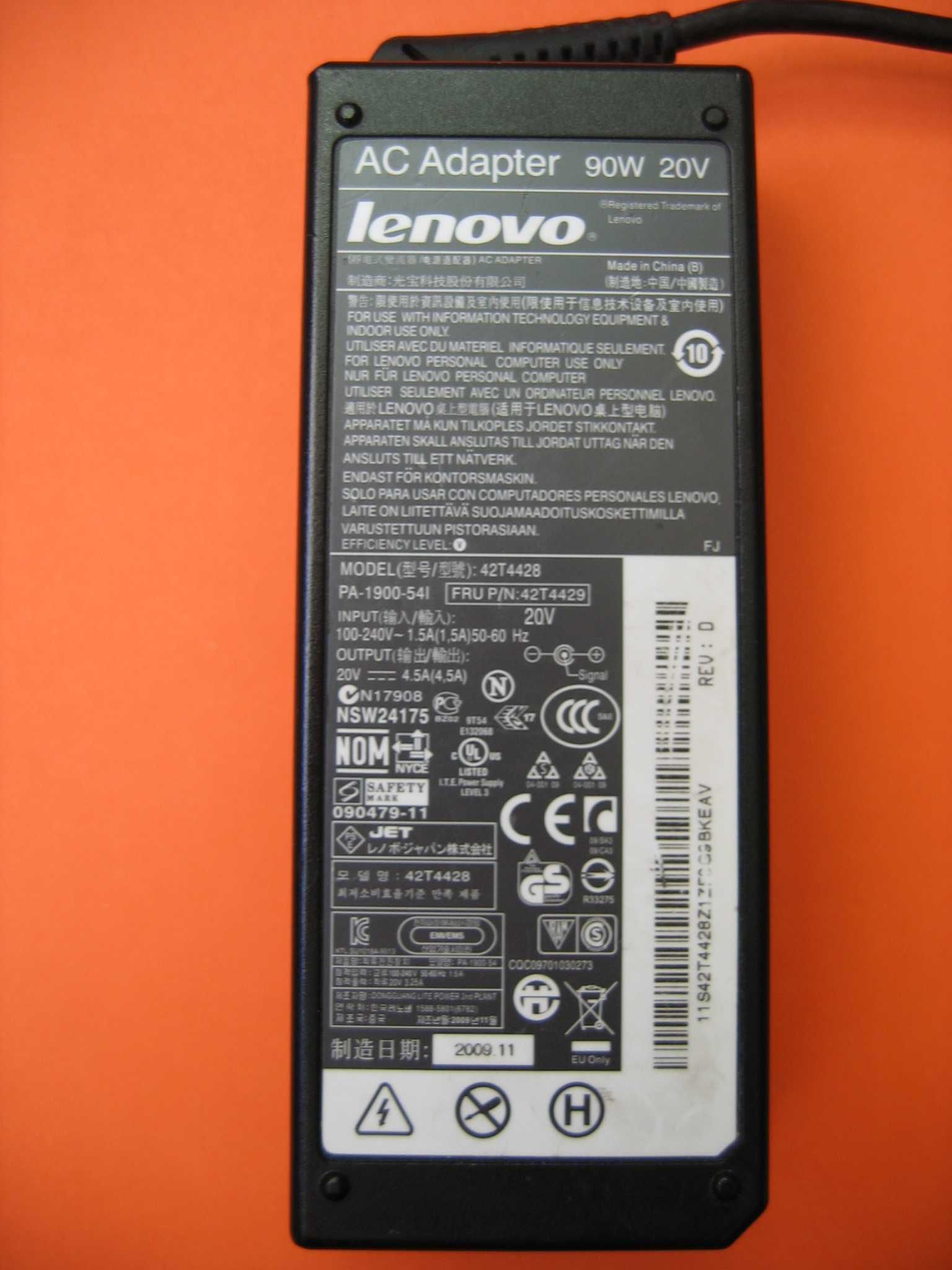 Zasilacz do laptopa LENOVO 20V 4,5A 90W 42T4428 42T4429