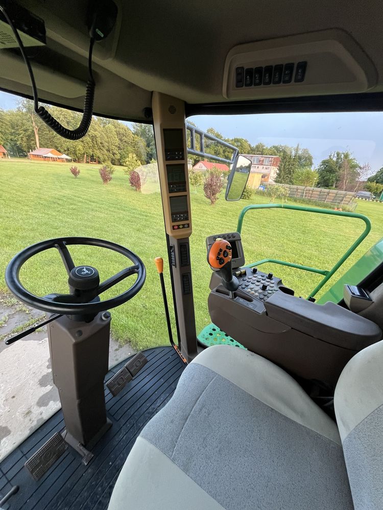 John Deere W650 Kombajn