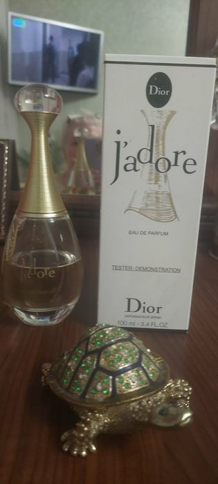 Парфюм Jadore Dior