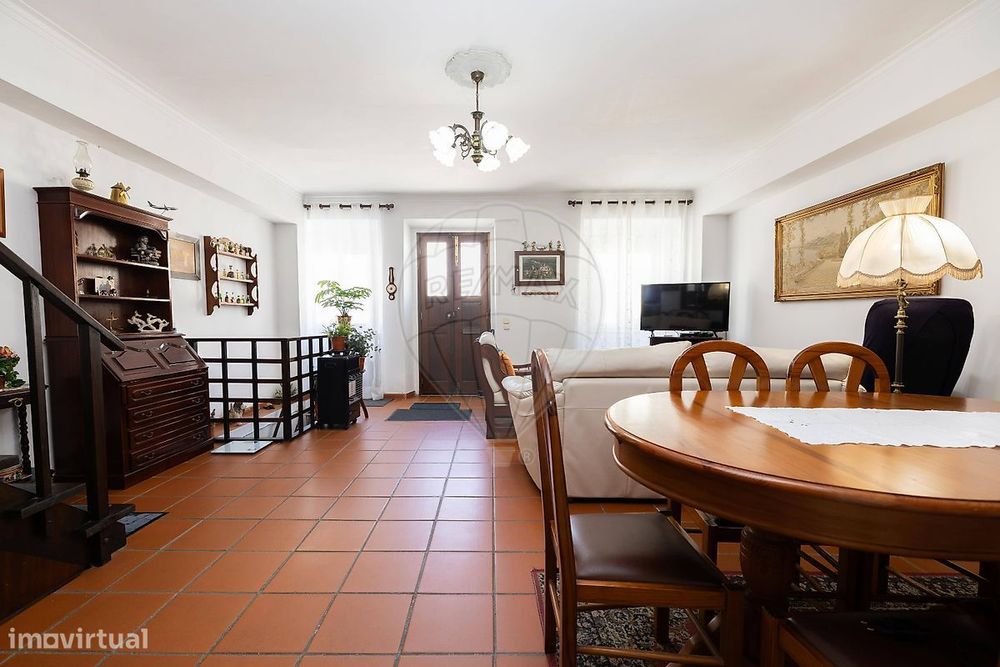 Moradia T2 para venda