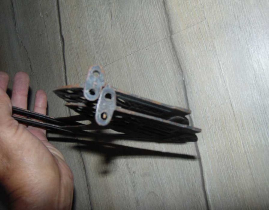 Secesyjne mosiężne ramiona lampa naftowa wys.32,5 cm.całość
