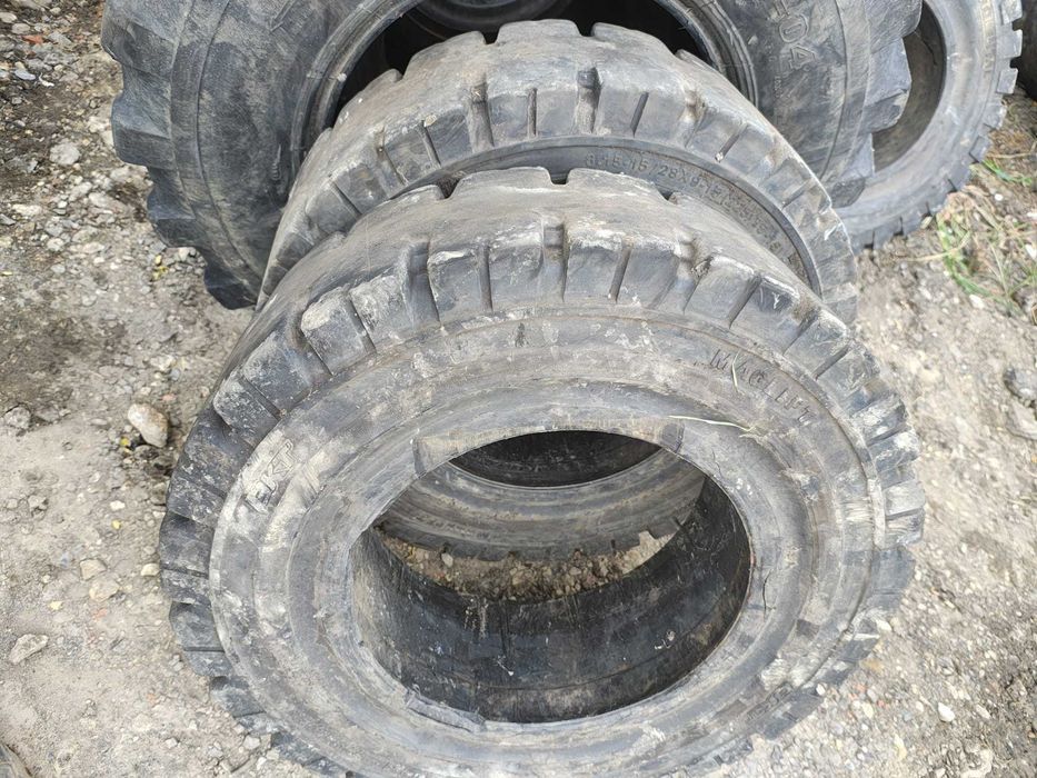 Opony przemysłowe 8.15-15 BKT wózek widłowy Linde Still Toyota Hyster