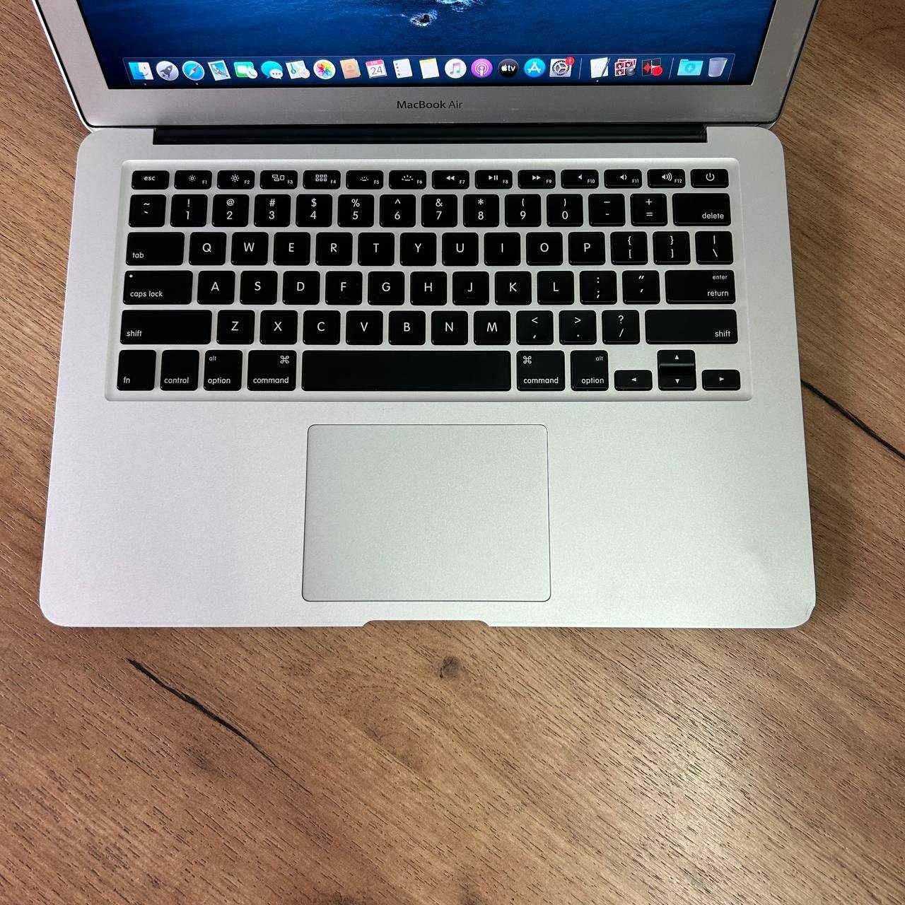 MacBook Air 13 A1466 2017	Core i5 1,8GHz 8Gb SSD 120Gb 189 цик