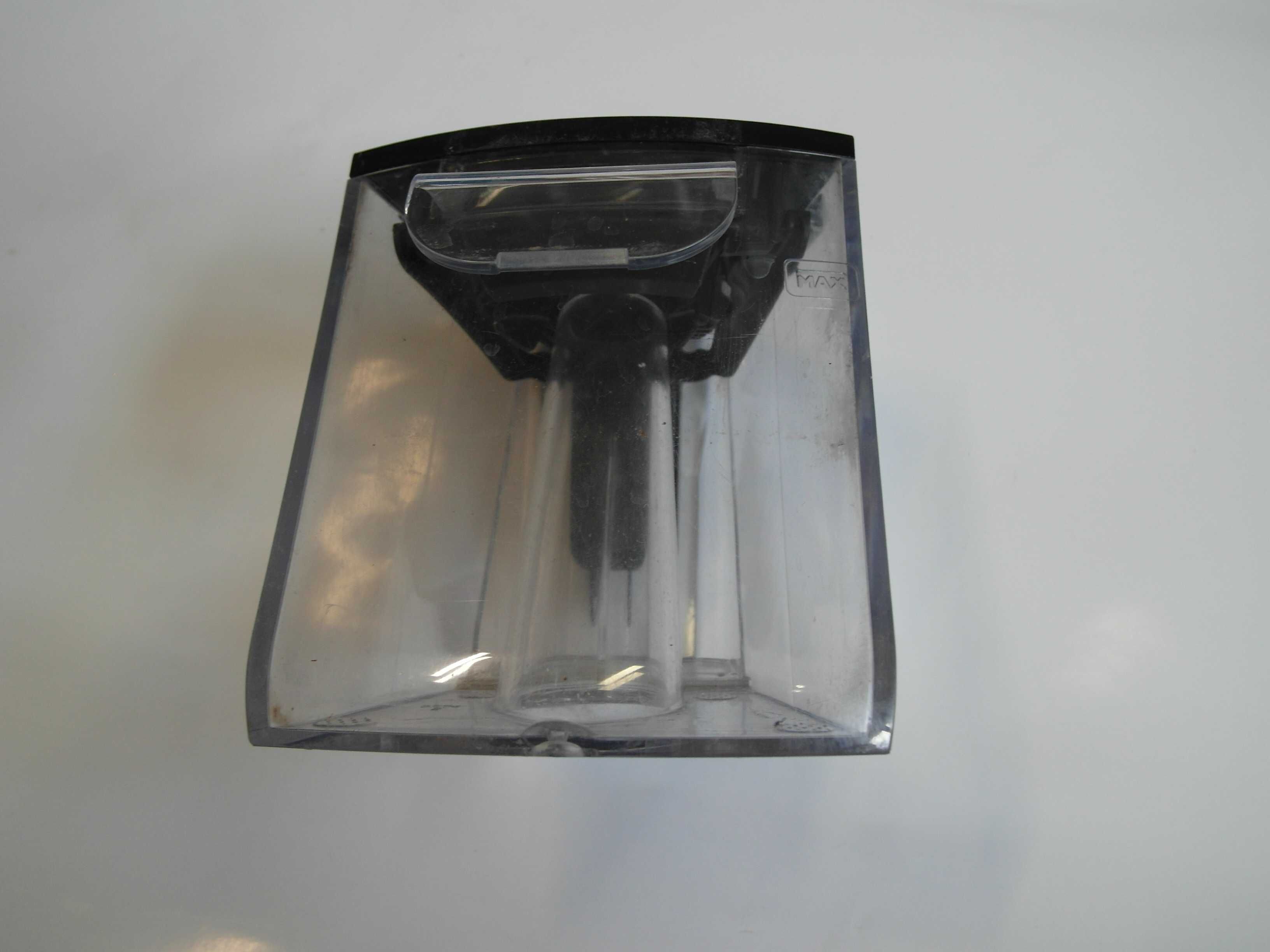 Philips AquaTrio Pro FC7088/01 Pojemnik