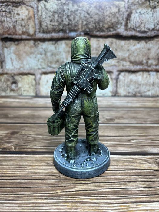 Сувенір "Військовий РХБЗ" 

Пропоную сувенір "