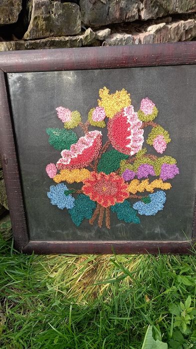 Картини вишивані