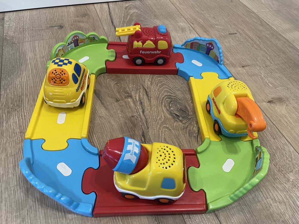 Vtech tory i remiza strazacka