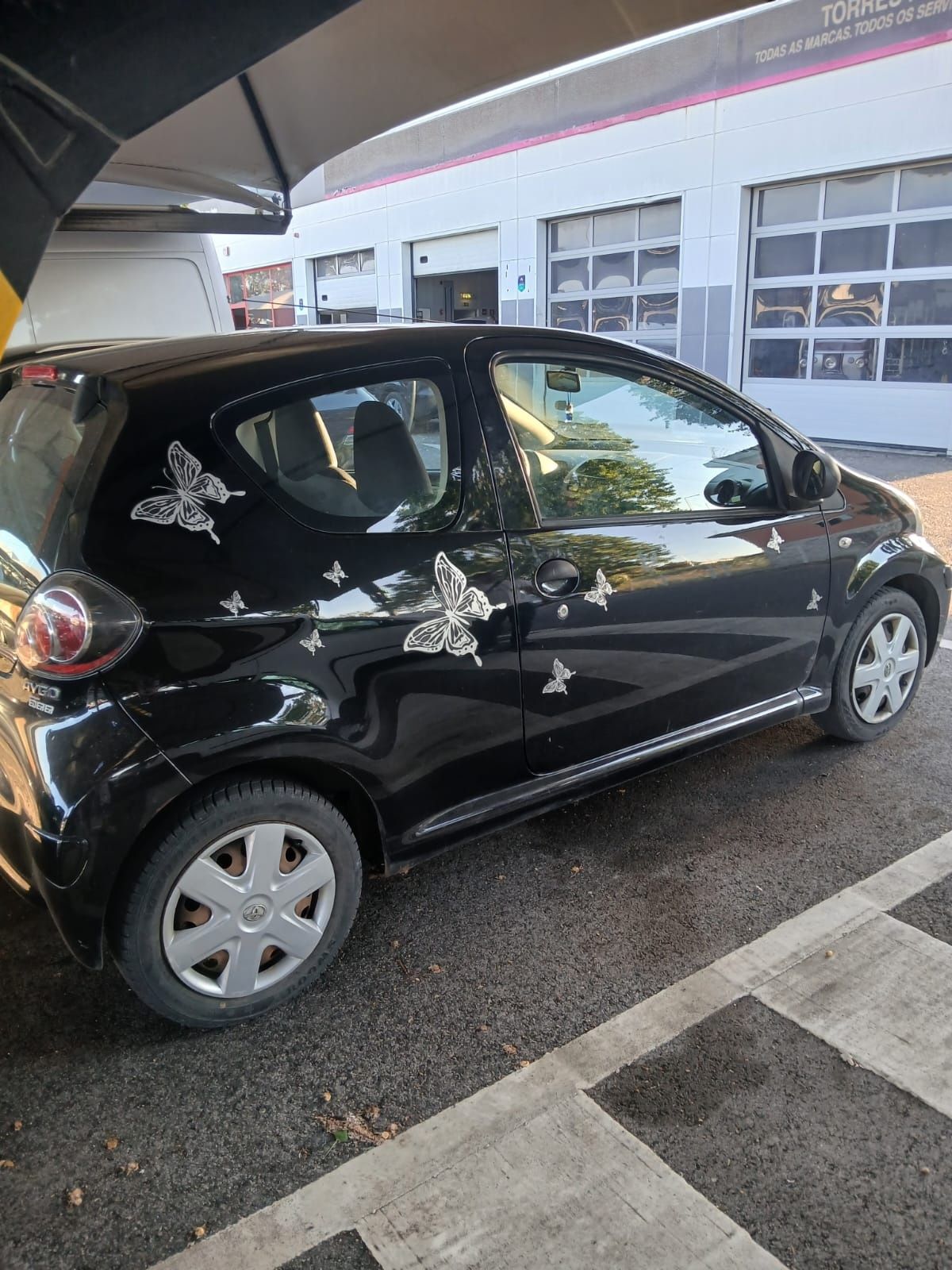 Toyota Aygo 1.0 básico, 2010