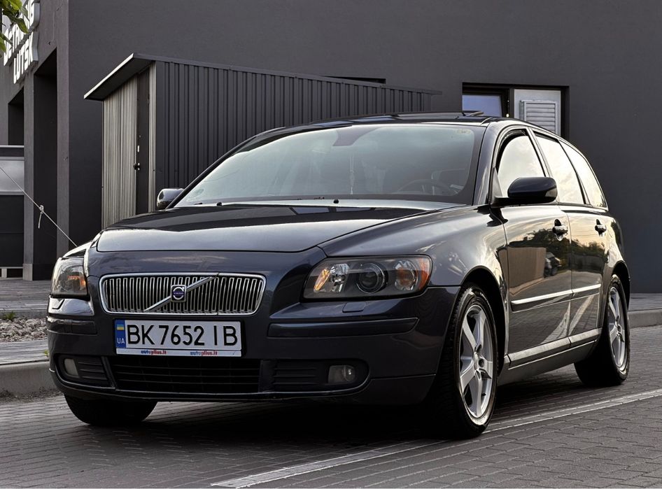 Volvo v 50 2.0 tdi
