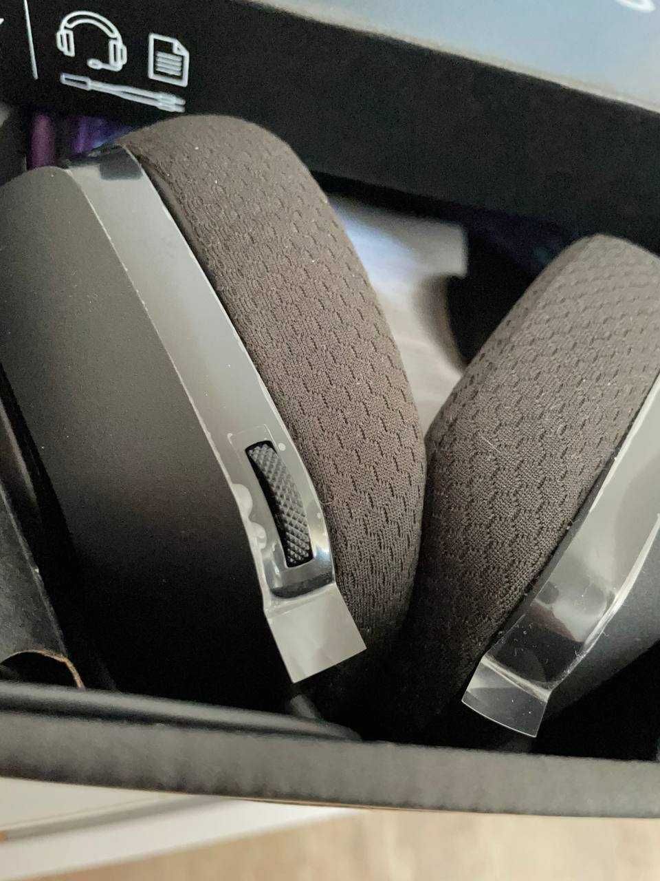 Наушники Logitech G335