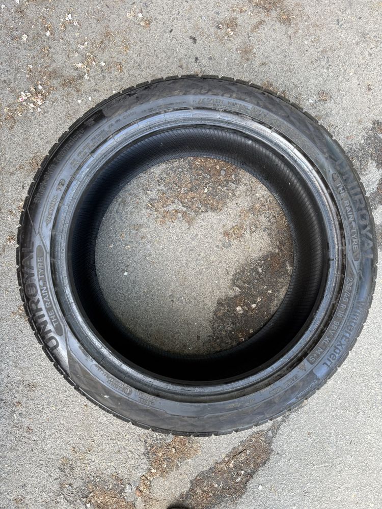 Зимняя резина 235/45/R18 Uniroyal WinterExpert