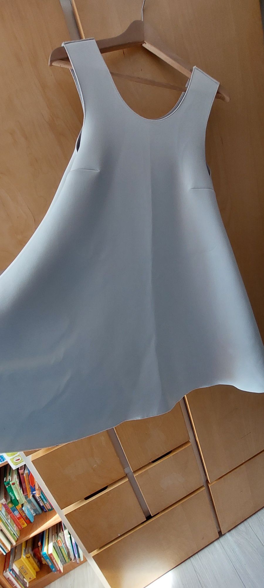 Sukienka White House rozm L-xxl biala midi