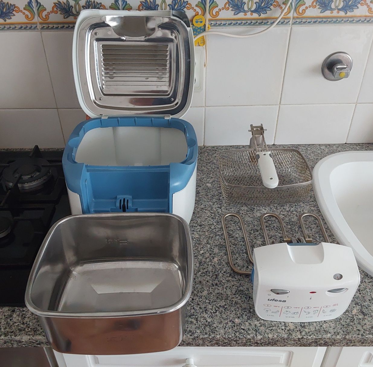 FRITADEIRA ELÉTRICA A ÓLEO 2,5 LT. Casa,Cozinha,Trabalho,Campismo,Café