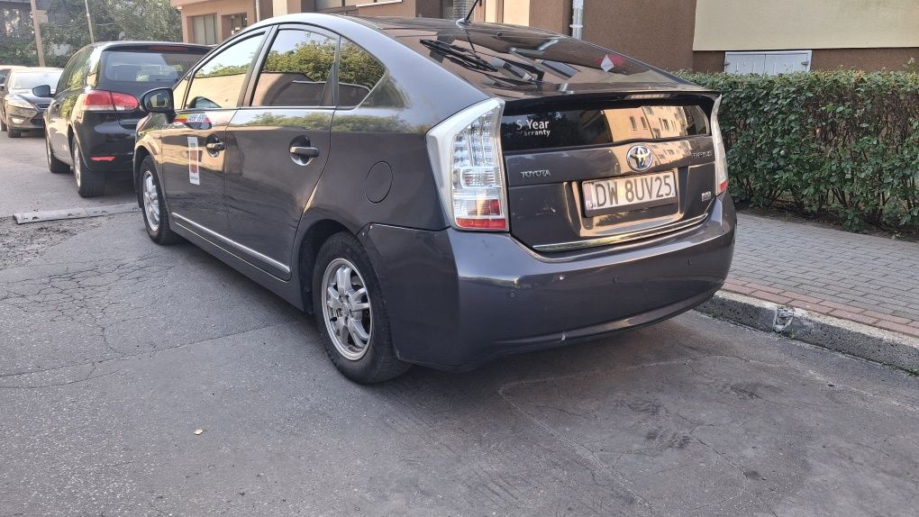 Toyota Hybrid 2010 + LPG