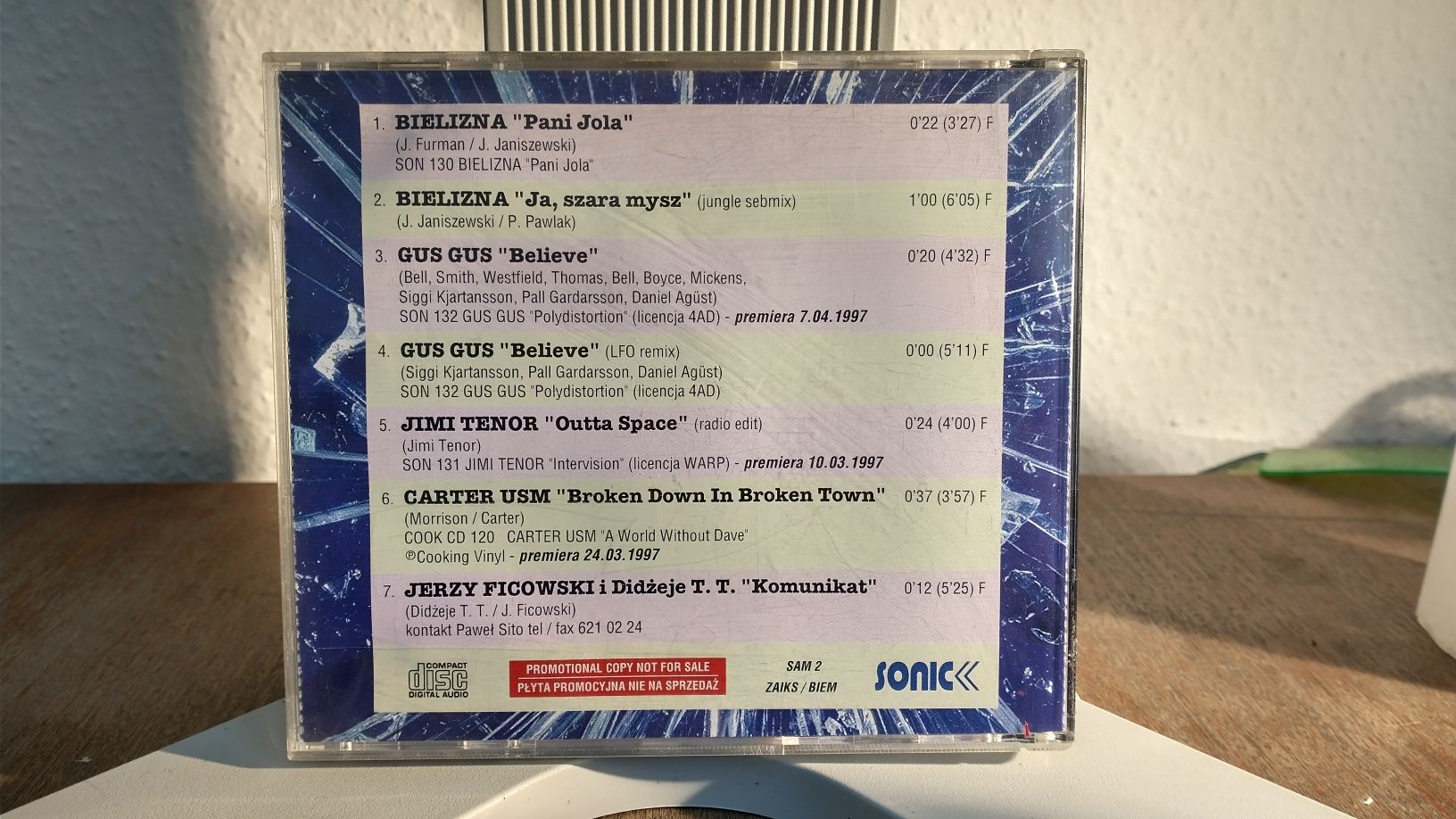 CD SONIC Sampler vol. 2 1997 Gus Gus Jimi Tenor Bielizna