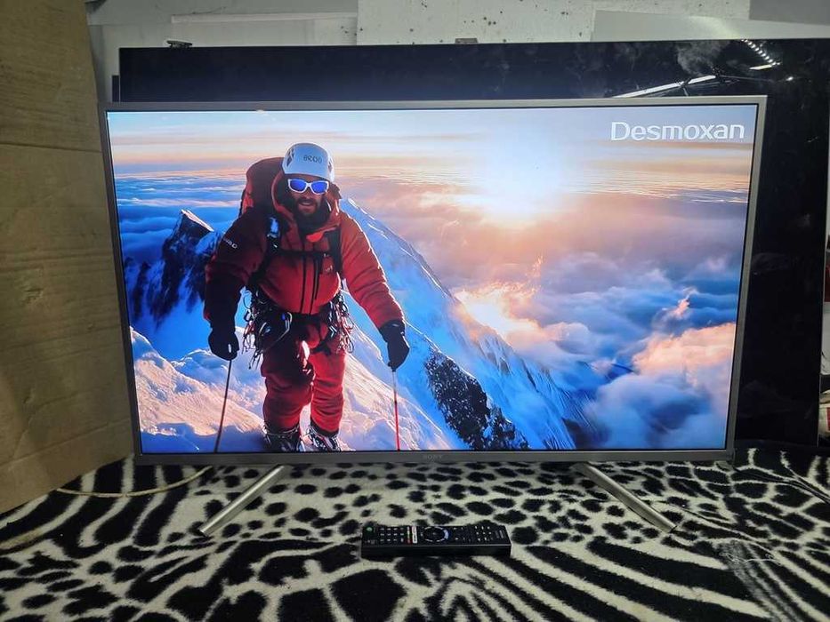 TV LED SONY 43 cale  - smart - pilot - 4K-UHD