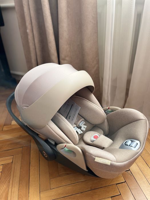 Автокрісло Cybex