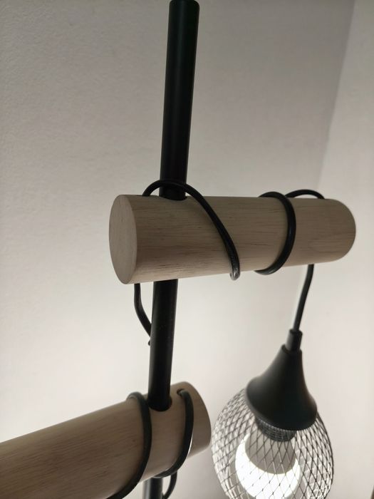 Candeeiro de pé com 1,65cm