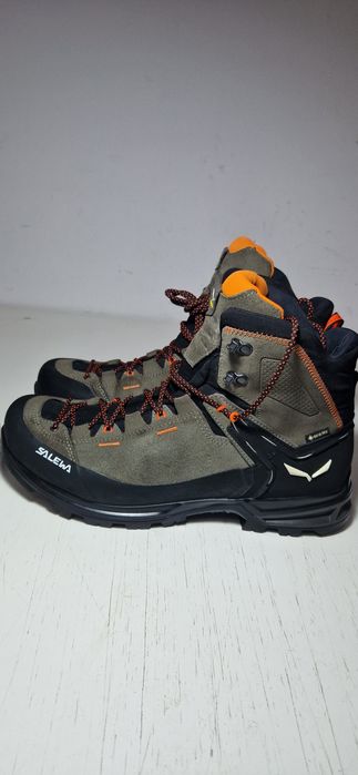 Salewa 46.         .