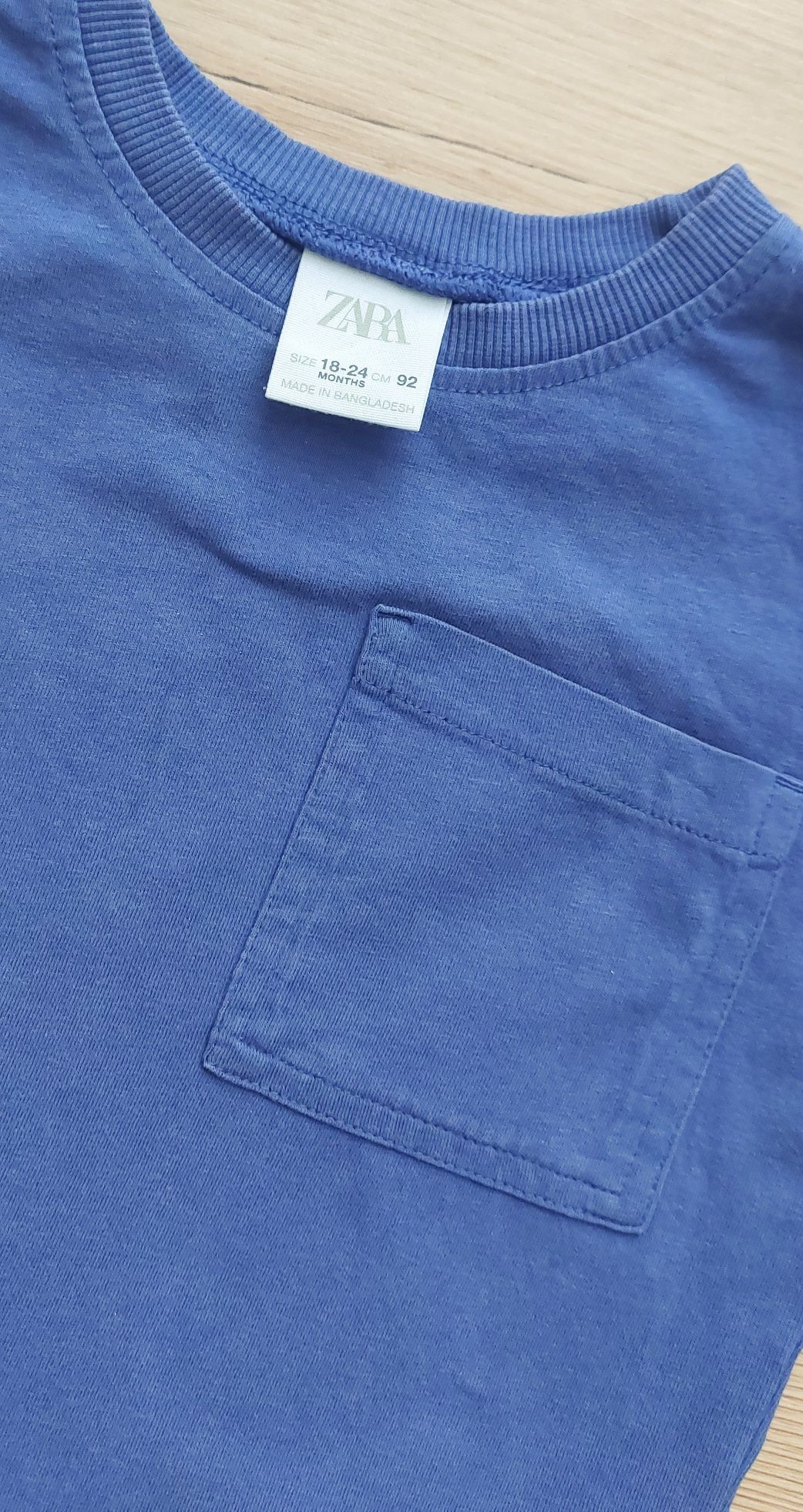 Koszulka bluzka roz 92 Zara niebieska t-shirt kr rękaw