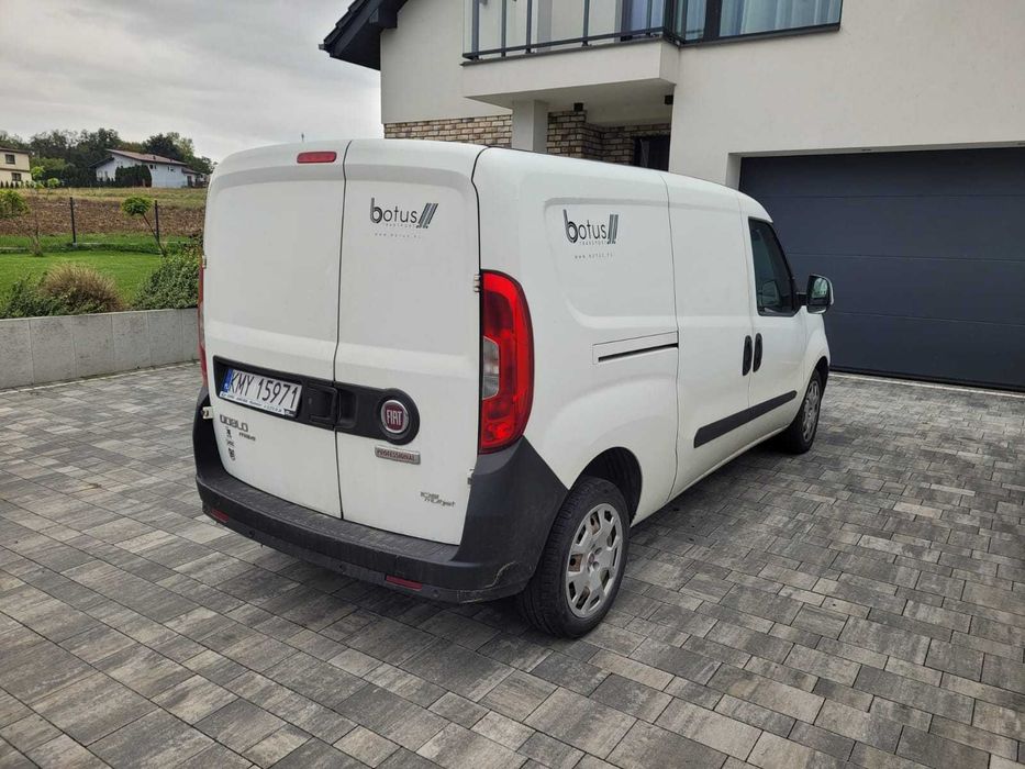 Fiat Doblo Cargo Maxi - 1,6 105km - 3 osobowy 2015r Long Dostawczy Bus
