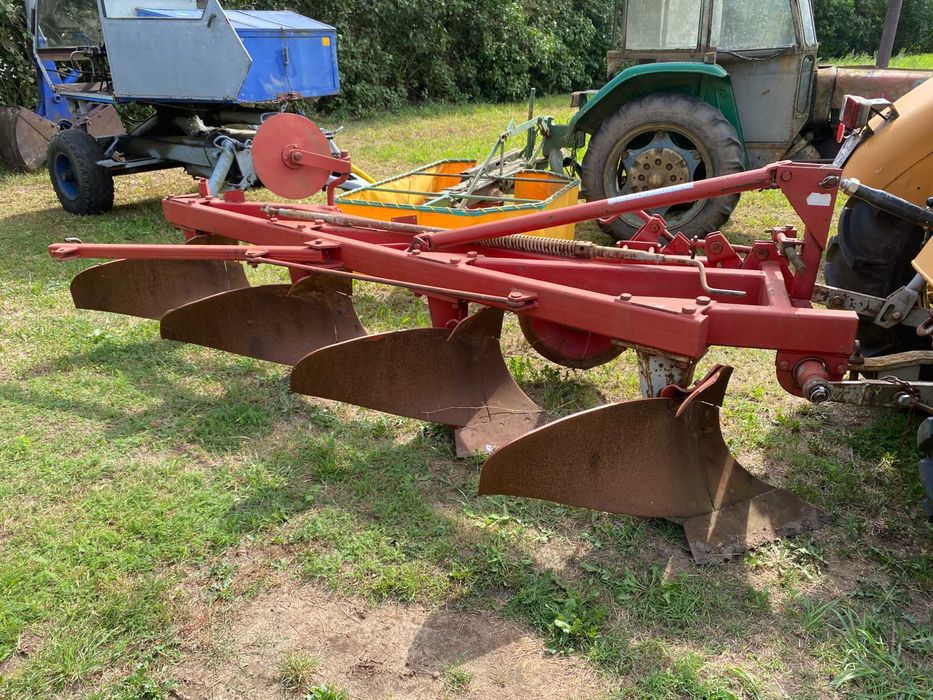 Przyczepa do siana/słomy + inne w treści