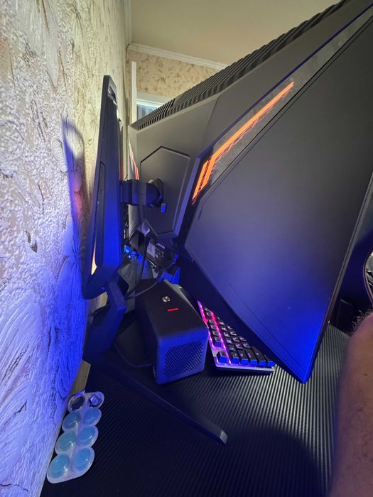 Продам монитор GigaByte Aorus FI27Q