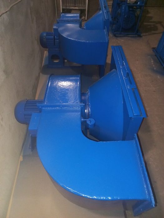 Продам витяжки нові