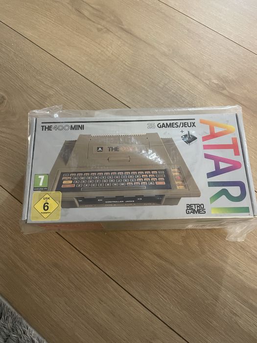 Atari 400 mini sealed nowka