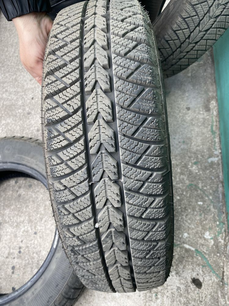 Зимова гума 155/70 r13