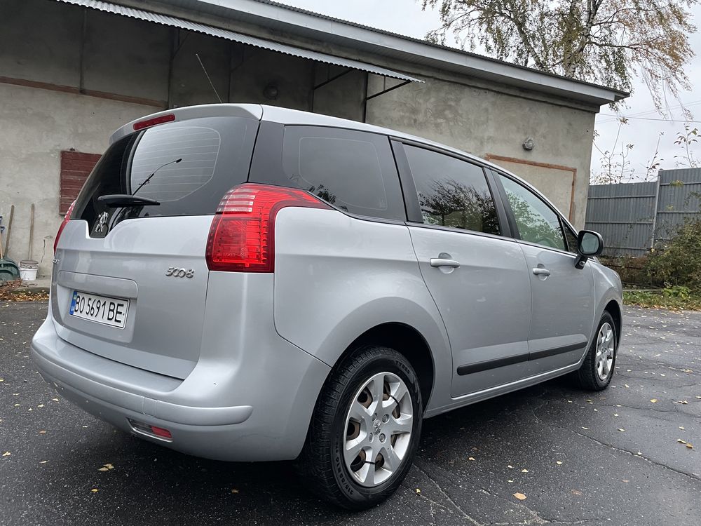 Peugeot 5008 2012 1.6d