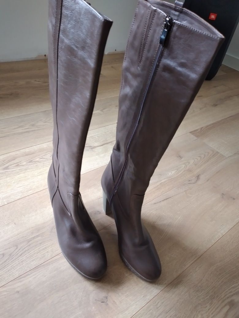 Kozaki damskie Solo Femme r. 39