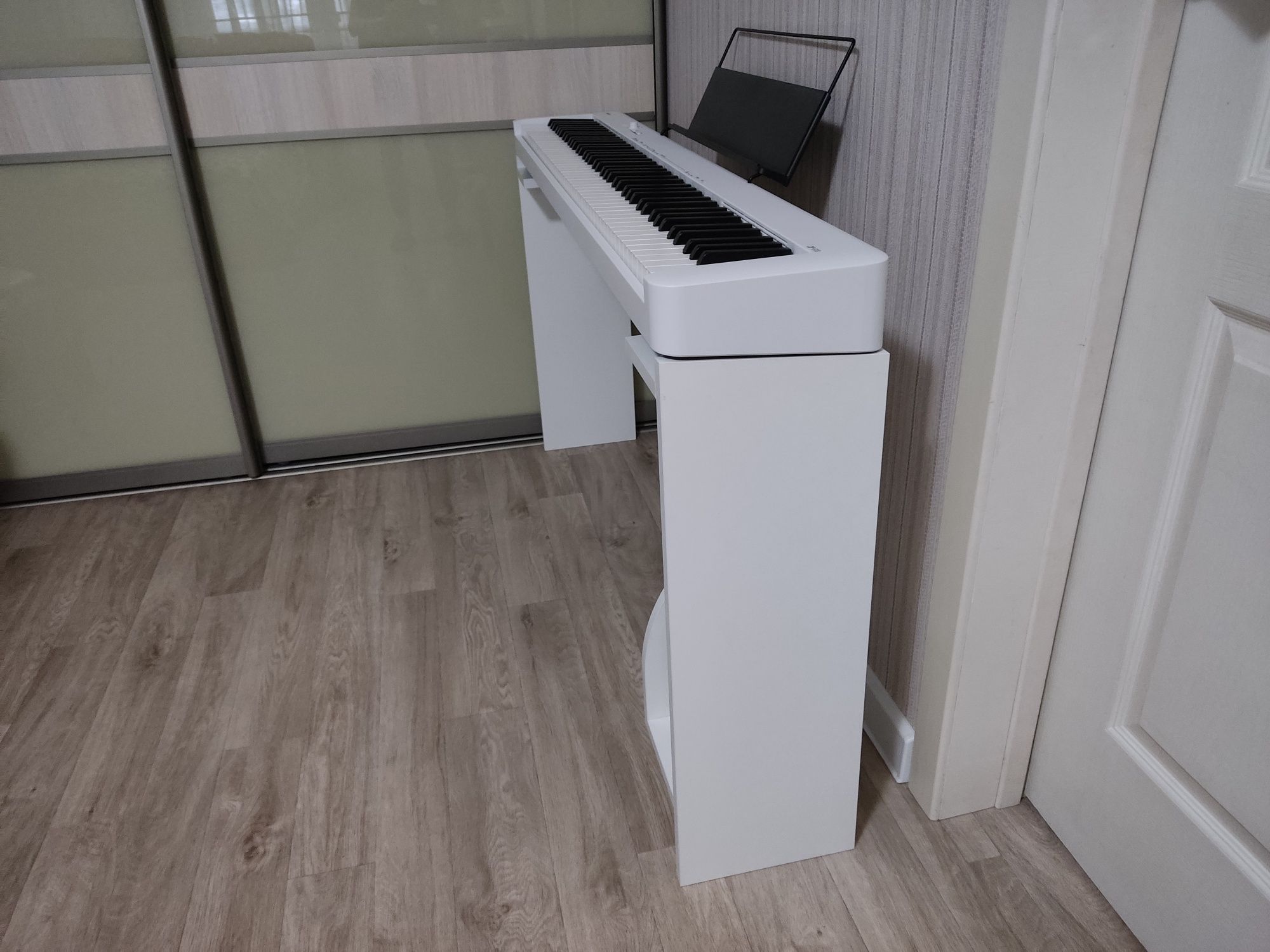 Стійка (стенд, підставка, столик) для цифрового фортепіано,синтезатора