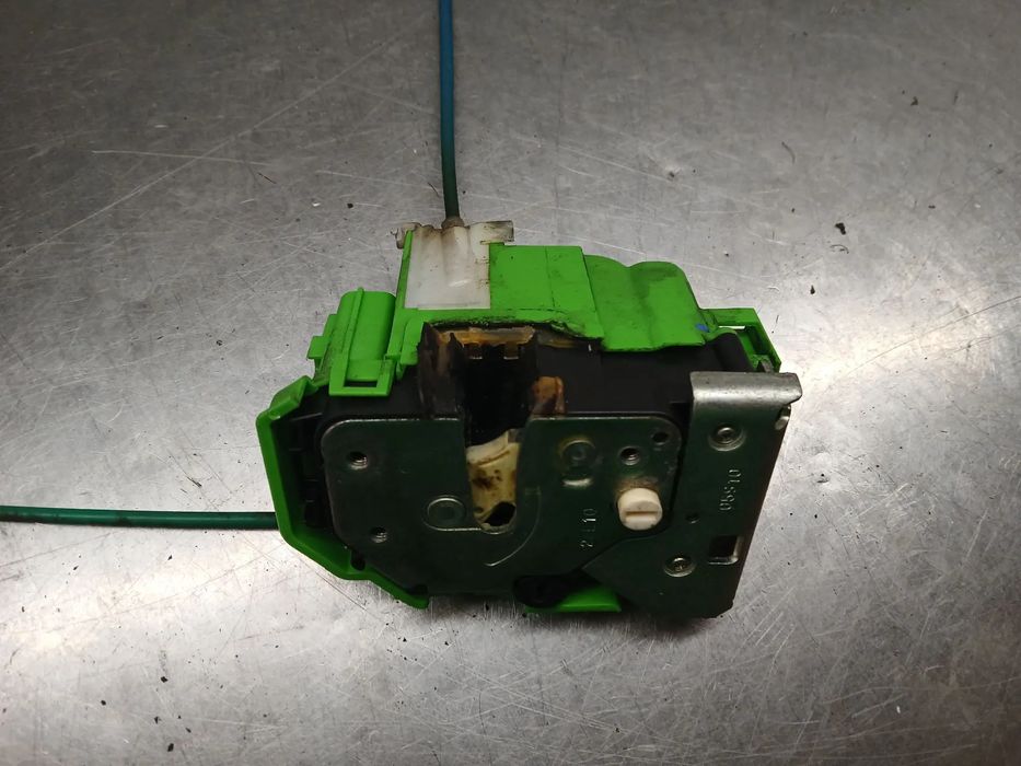 Fechadura / fecho porta trás esquerdo ALFA ROMEO Giulietta (940_)