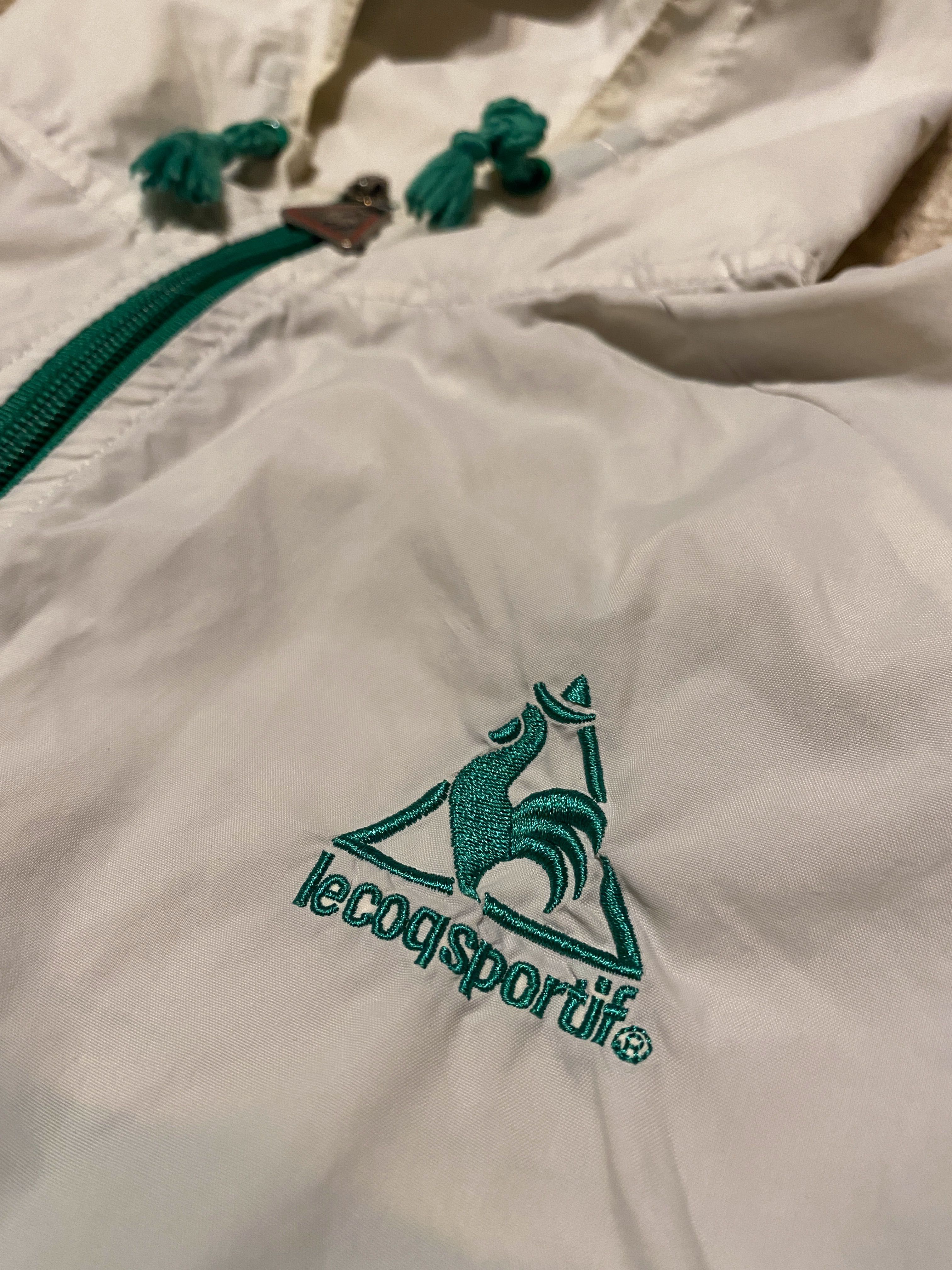 Ветровка Le Coq Sportif. Куртка